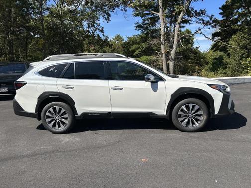 2025 Subaru Outback Touring