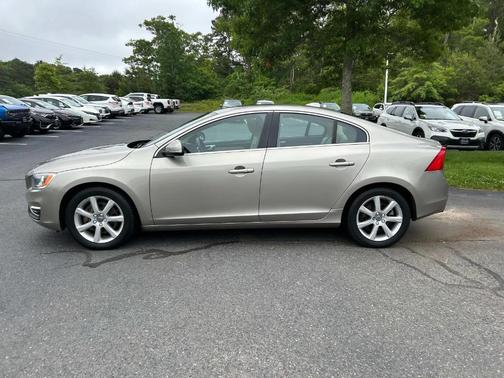 2016 Volvo S60 T5 Premier