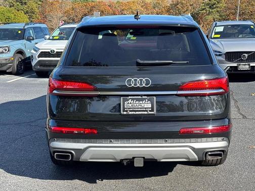 2025 Audi Q7 55 Premium