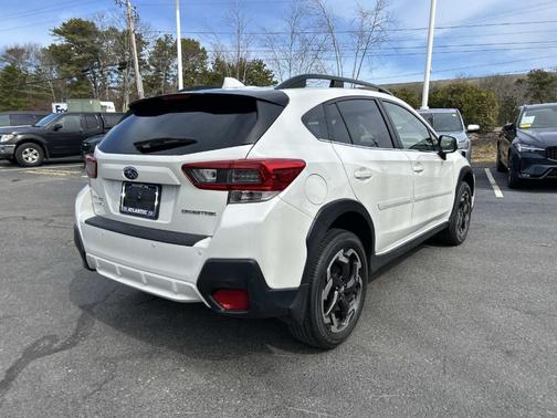 Crystal White Pearl 2021 Subaru Crosstrek Limited