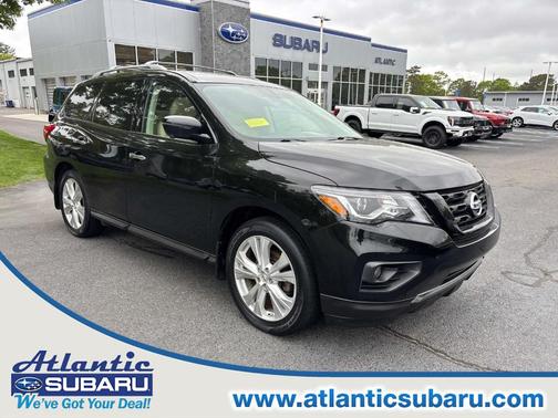 2019 Nissan Pathfinder SL