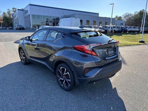 2021 Toyota C-HR LE