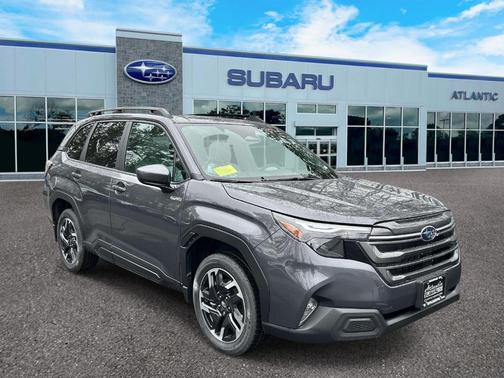 Magnetite Gray Metallic 2026 Subaru Forester Premium