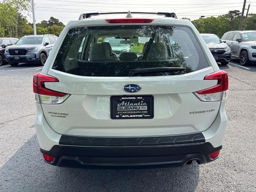 2022 Subaru Forester Base (CVT)