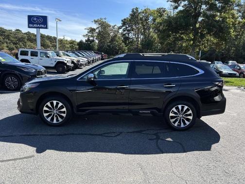 2023 Subaru Outback Touring XT