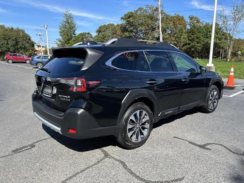 2023 Subaru Outback Touring XT
