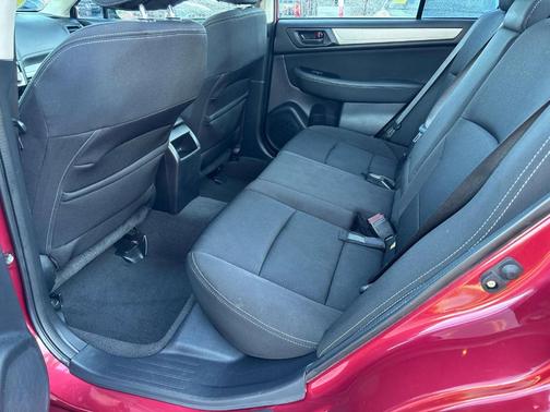 2019 Subaru Legacy 2.5i