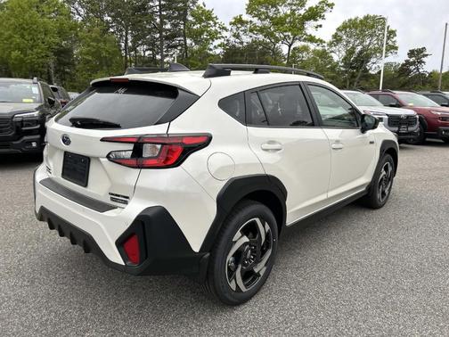 Crystal White Pearl 2026 Subaru Crosstrek Limited