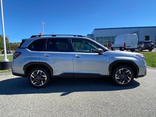 2025 Subaru Forester Hybrid 