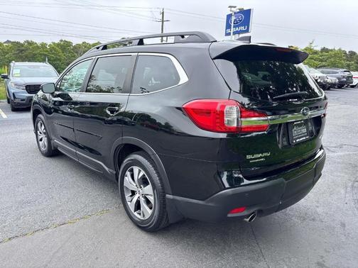 2022 Subaru Ascent Premium 7-Passenger
