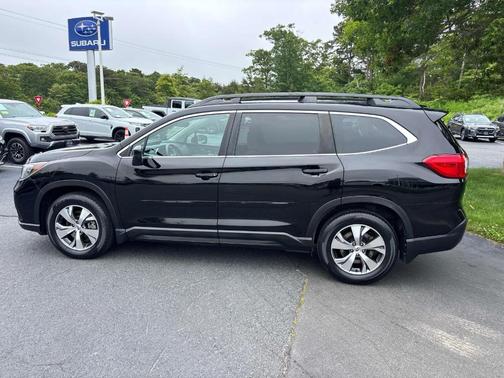 2022 Subaru Ascent Premium 7-Passenger