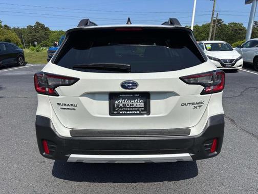 2022 Subaru Outback Limited XT