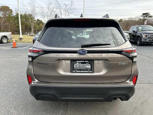 2025 Subaru Forester Hybrid Premium Hybrid