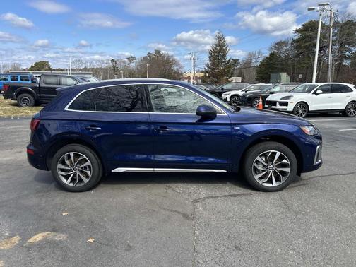 2024 Audi Q5 45 S line quattro Premium