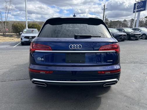 2024 Audi Q5 45 S line quattro Premium