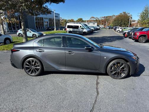 2022 Lexus IS 300 Base