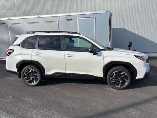 2025 Subaru Forester Hybrid 