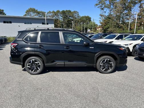 2025 Subaru Forester Hybrid 