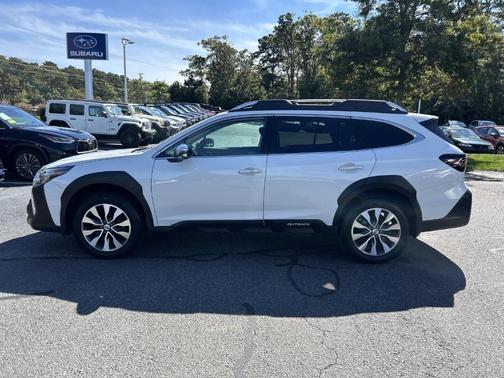 2023 Subaru Outback Touring XT