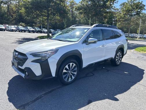 2023 Subaru Outback Touring XT