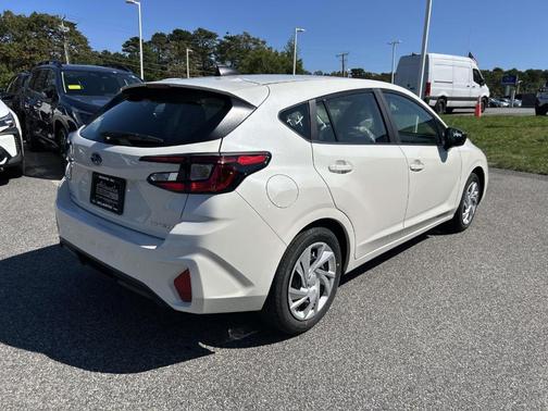 2025 Subaru Impreza Base