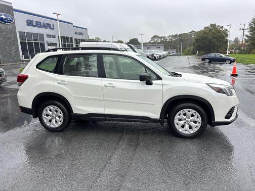 2023 Subaru Forester Base (CVT)