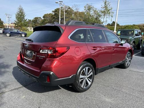 2018 Subaru Outback 3.6R Limited