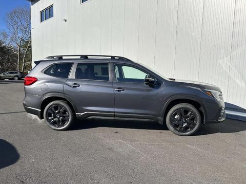 2025 Subaru Ascent Onyx Edition Touring