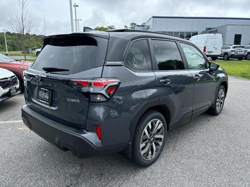 2025 Subaru Forester Hybrid Touring