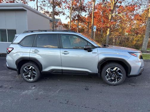 2025 Subaru Forester Hybrid 