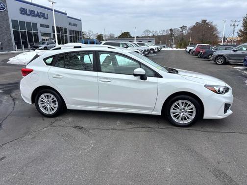 2018 Subaru Impreza 2.0i Premium