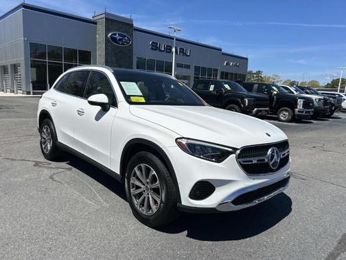White 2025 Mercedes-Benz GLC 300 Base 4MATIC