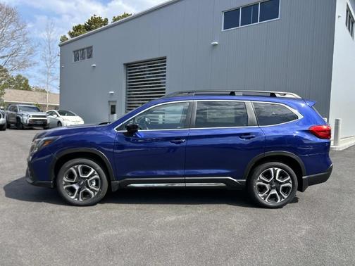 Sapphire Blue Pearl 2026 Subaru Ascent Limited