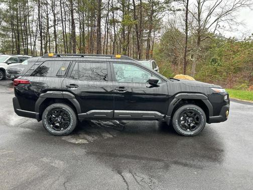 Crystal Black Silica 2026 Subaru Outback Wilderness