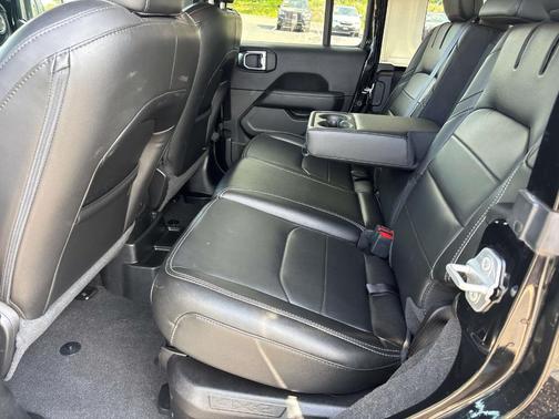 2021 Jeep Wrangler Unlimited 4xe Sahara