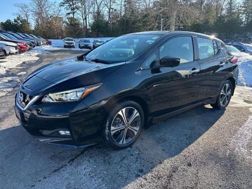 2022 Nissan Leaf SV PLUS