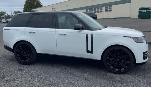 2024 Land Rover Range Rover P530 SE