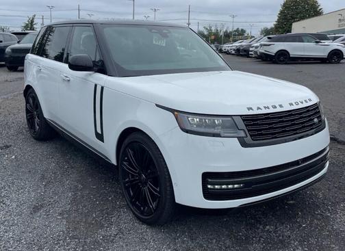 2024 Land Rover Range Rover P530 SE