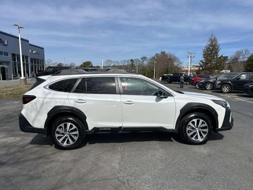 White 2025 Subaru Outback Premium