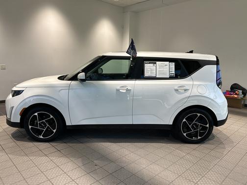 2023 Kia Soul EX