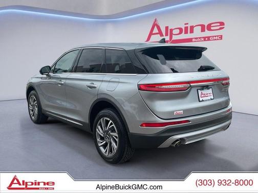 SILVER RADIANCE MET CC 2023 Lincoln Corsair Standard