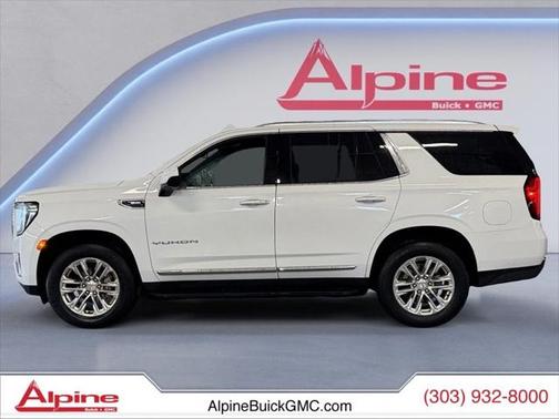 2023 GMC Yukon SLT