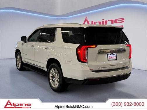 2023 GMC Yukon SLT