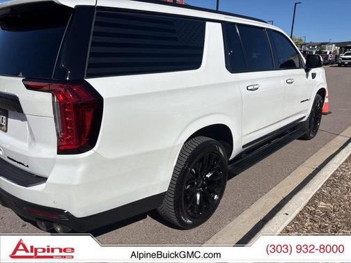 2023 GMC Yukon XL Denali