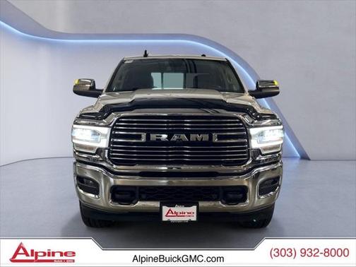 2020 RAM 2500 Laramie Crew Cab 4X4 6'4' Box