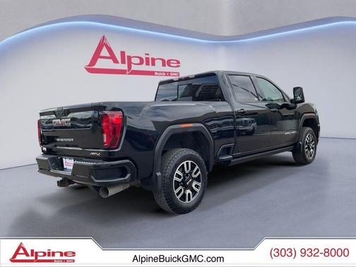 Onyx Black 2022 GMC Sierra 2500 AT4