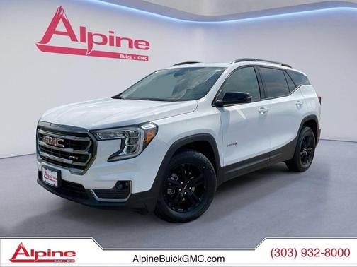 Summit White 2024 GMC Terrain AWD AT4