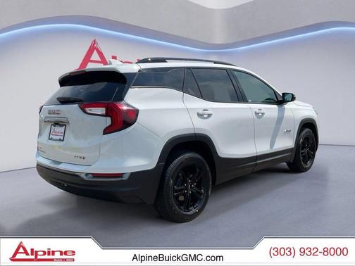 Summit White 2024 GMC Terrain AWD AT4