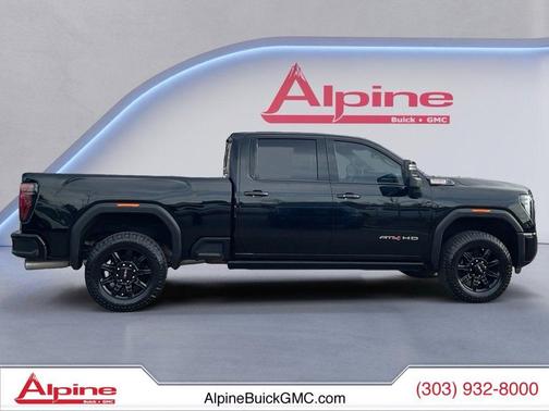 2024 GMC Sierra 2500 AT4