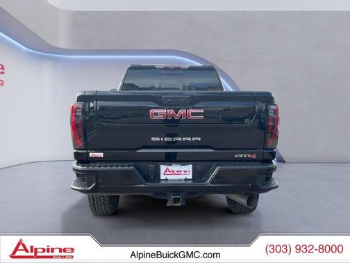2024 GMC Sierra 2500 AT4